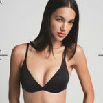 SKIMS onyx 34D wireless form super push up bra NWT. Photo 0