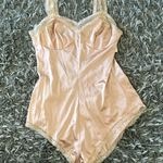 Vintage new with tags night romper slip by Jenelle of California size 32 nude Tan Photo 1