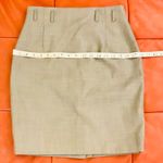 Anne Klein fully lined gray pencil skirt. Photo 5