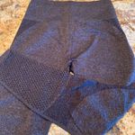 Fabletics  High Waisted Seamless Leggings Ribbed Band Gray XS Photo 3