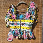 NEW Celia B Colorful Wavy Piping Top Blouse M Pink Size M Photo 4