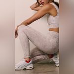 Free People $126 FP Movement Good Karma Ice Gray White Sports Bra Leggings Set Size XS Photo 1