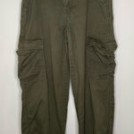 Levi's Levi’s ‘94 Baggy Cargo Twill Ankle Pants in Army Green, size 29 Photo 0