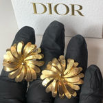 Christian Dior DIOR Radiant Gold Floral Vintage Clip-On Earrings Photo 9