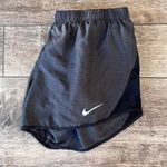 Nike Tempo Shorts Photo 1