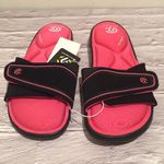 Champion C9  Sandals, Size 4/5 Photo 0