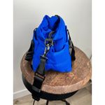 Lululemon  Dash All Day Bucket Bag RARE Wild Bluebell Adjustable Crossbody Strap Photo 10