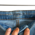 Chico's So Slimming Girlfriend Jeans 1.5 US10 Normcore Minimalist Classic Denim Photo 1