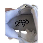 Nike Women’s  Air Max 2090 Sneakers Size 7.5 White Photo 5