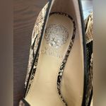 Vince Camuto 6.5 leather stacked heel shoes. Photo 1