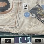 Netflix NWT Jerry Leigh School of Good & Evil Agatha Beige Shirt Sz Large Graphic‎ Print Photo 6