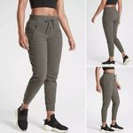 Athleta  Trekkie North Jogger Mountain Olive Size 12 Large Hiking Athleisure NWT Photo 1