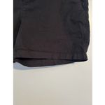 Old Navy 5" Chino Flat Front Shorts Women's Size 16 Black Photo 2