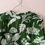 Farm Rio  Forest Soul Mix T-Shirt Tee in Green and White Floral Size Medium Photo 9
