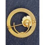 Vintage Resin Flower Brooches Gold Tone Rose Pins Bundle 80s 60s Costume Jewelry Pink Photo 4
