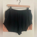 Soma  Black Sleep Shorts Size Large Lace Sides Photo 2
