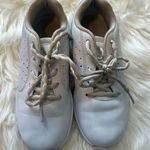 Rebel Rise White Cheer Shoe Size 5.5 Photo 0