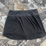 Athleta  Black RUN WITH IT HIGH RISE 14 SKORT Photo 5