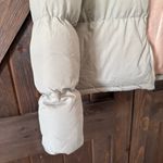 Threadbare Puffer Jacket Women’s Size 10(USA) light green cropped Photo 7