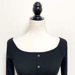 Ambiance Black Ribbed Long Sleeve Boat Neck Top NWT Juniors Small Faux Buttons Size undefined Photo 1