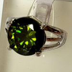 Cocktail Ring, Size 6 Green Photo 0