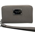 Michael Kors Gray Wallet Photo 7
