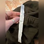 Alo Yoga  accolade hoodie and straight leg sweatpants SET both pieces size 2XL Photo 2