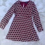 Lulus Burgundy Zig Zag Casual V Neck Long Sleeve Dress Size Medium Red Photo 2