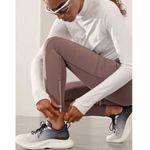 Athleta New S Rainier High Rise Cargo Tight Smoky Rose Small 411198022 Photo 2