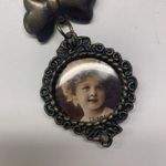 Frame Lot Of 2 Picture Photo Brooch Pins - Photo 3