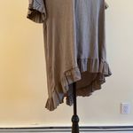 Short sleeve ruffled high to low shirt Tan Photo 2