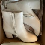 SO Nude Heel Boots Photo 0
