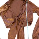 Brown satin tie crop top Photo 3