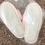 Splendid NWT  Faux Fur Slippers Photo 4