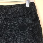 Soft Surroundings Women’s Leaf Print Pattern Black Gray Pull On Ankle Pants Photo 4