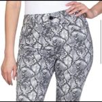 Snake skin print seven7 jeans Gray Size 14 Photo 3
