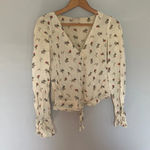 Urban Outfitters  Cream Floral Blouse Size Small Photo 0