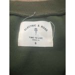 Electric & Rose Women's Ava Velour Sweatshirt Hunter Green Size S Photo 8