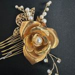 Gold Wedding Hair Comb Photo 2