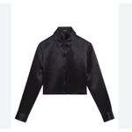 Theory  Cropped‎ Satin Shirt Size Large Photo 3