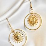 Circular Gold Sun Earrings Photo 0