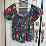 Torrid  Babydoll Smocked Bodice Puff Sleeve Top Floral Green‎ Size 4X Photo 0