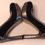 Audrey Brooke Berry 2 Snake Print Plattform Heels.  Photo 2