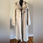 Winter Coat Wool Cashmere Orig Ret. $3000 (1980)
Vintage De Mar’s Tan Size M Photo 2