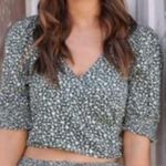 American Eagle  Boho Cowgirl Festival Floral V-Neck Women's Crop Top Photo 1