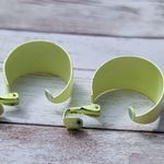 Vintage Clip On Earrings Photo 5