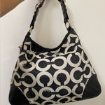 Coach  vintage black and white shoulder bag Photo 0