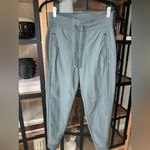 Athleta  headlands hybrid Trekkie North Joggers Pants petite short Pockets cargo Photo 3