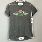 Friends Women’s Central Perk Coffee Graphic T Shirt Short Sleeve Grey Small NWOT Gray Photo 3