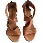 Sundance EUC  Leather Heeled Sandals Tan Size 8.5 - 9 Photo 1